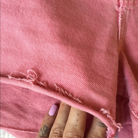 Faded high-waist cutoff shorts BDG UO - Picture 7 of 10